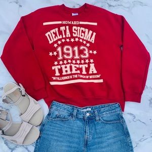 Red crew neck sweatshirt